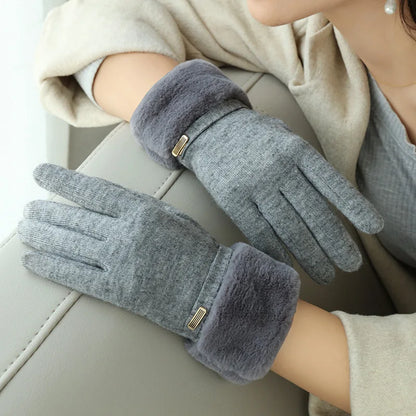 Elegant Winter Touchscreen Gloves™