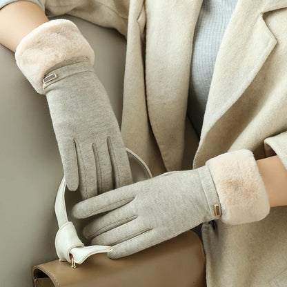 Elegant Winter Touchscreen Gloves™